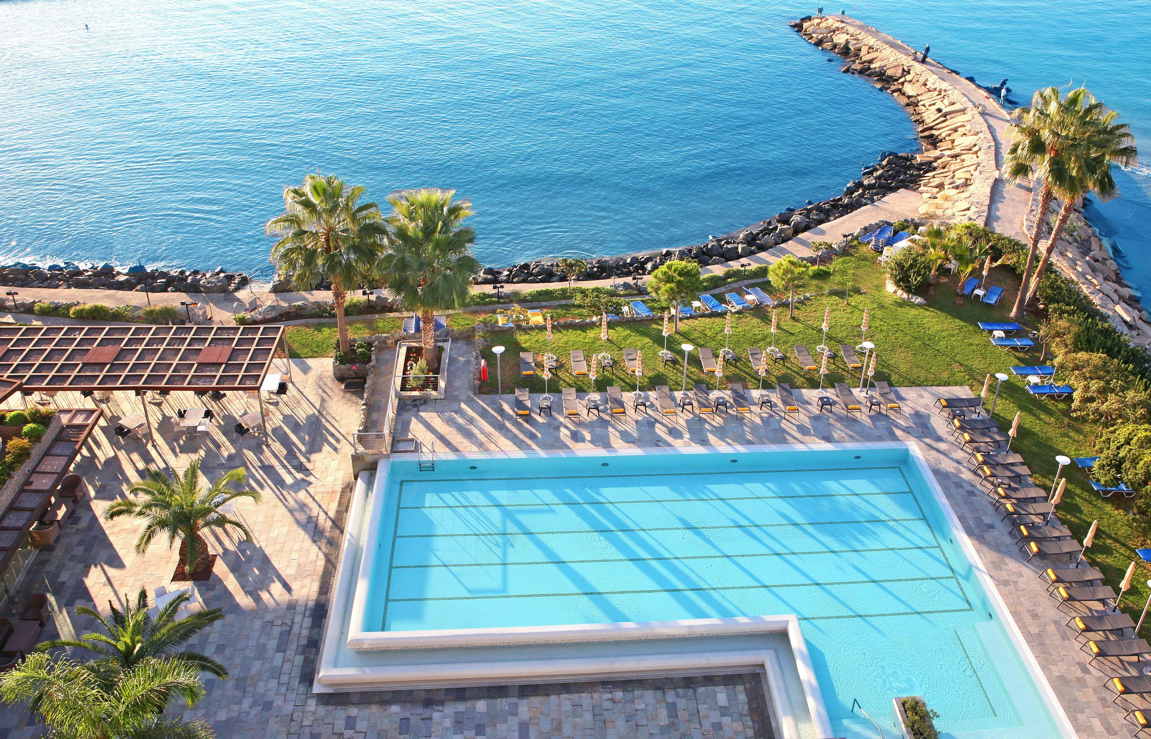 Crowne Plaza Limassol By Ihg Hotel Exterior photo