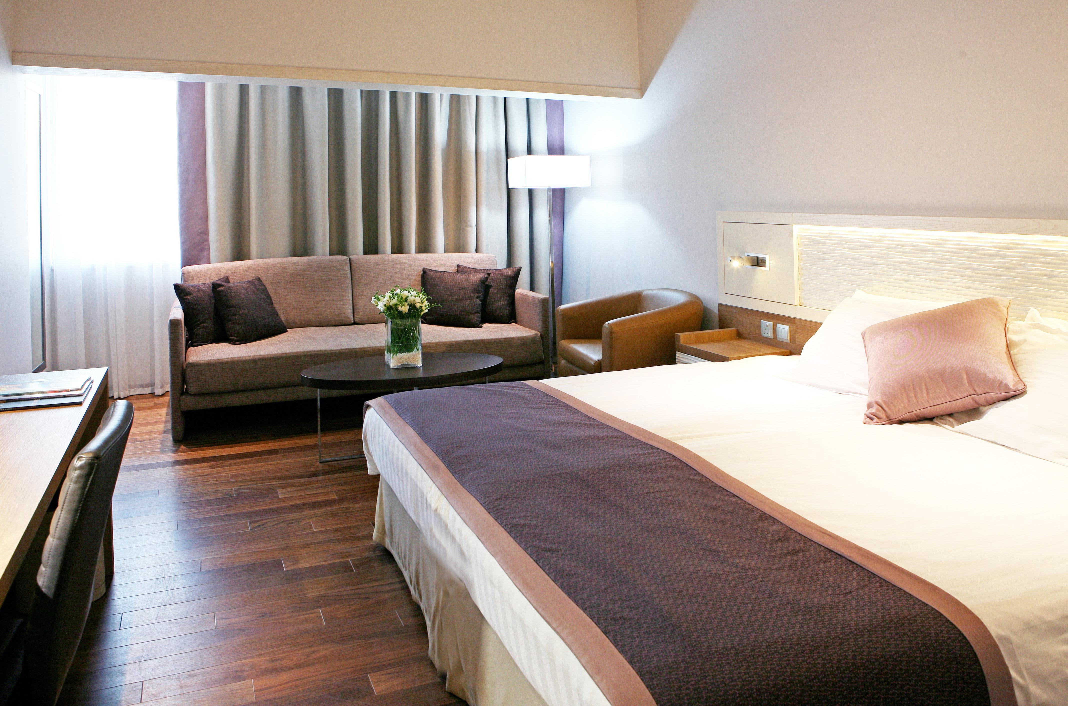 Crowne Plaza Limassol By Ihg Hotel Exterior photo