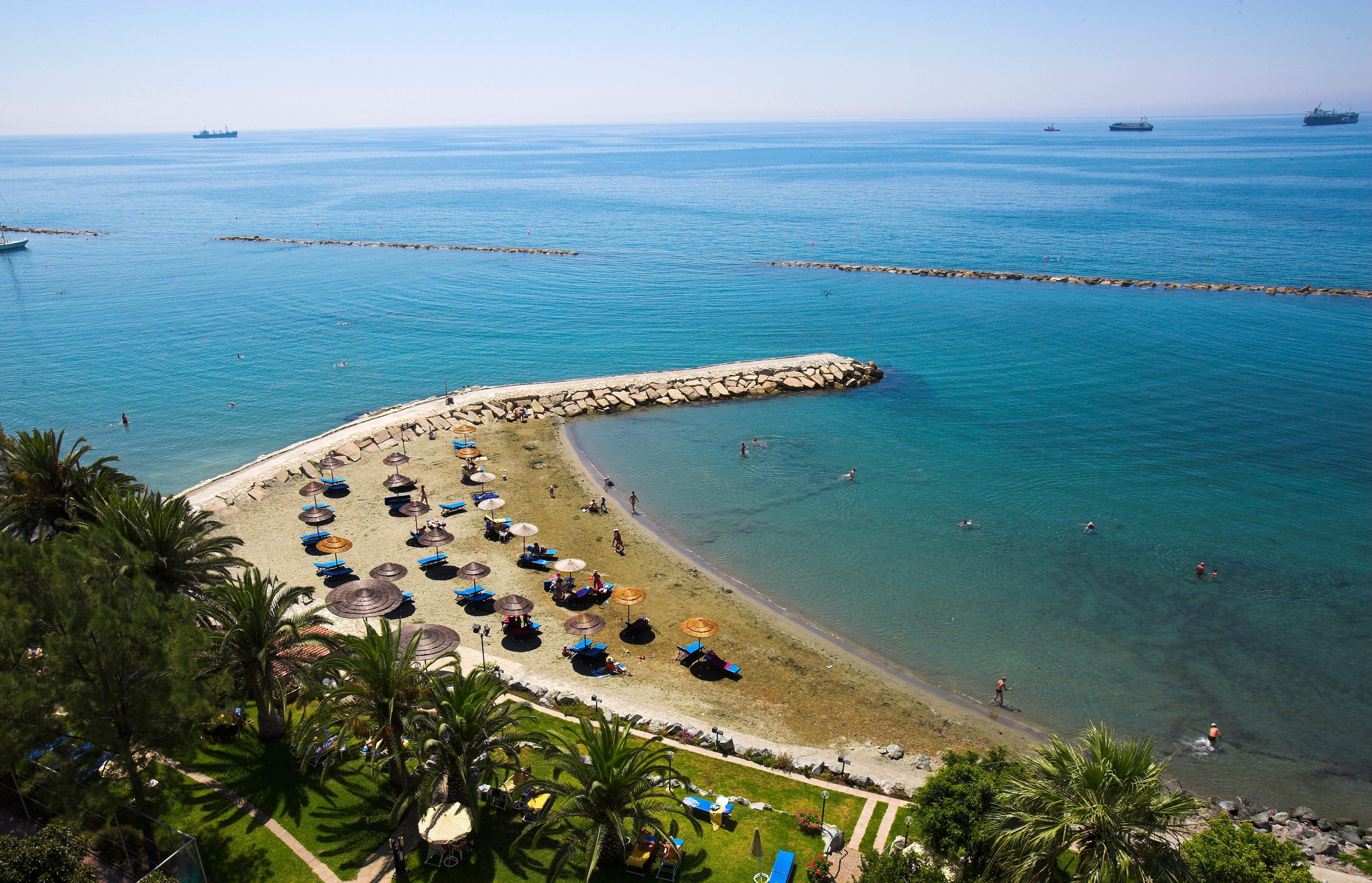 Crowne Plaza Limassol By Ihg Hotel Exterior photo